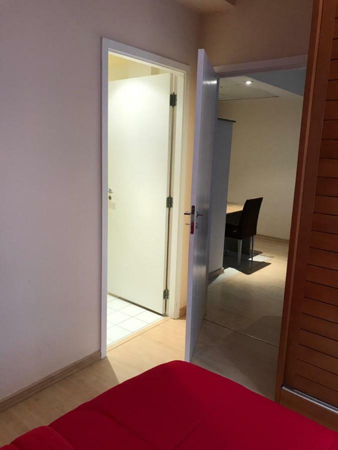 Residencial Com Servicos 45 Metros Decorado Com Sala, Suite E Cozinha Na Quadra Da Praia De Copacabana Rio de Janeiro Exterior foto
