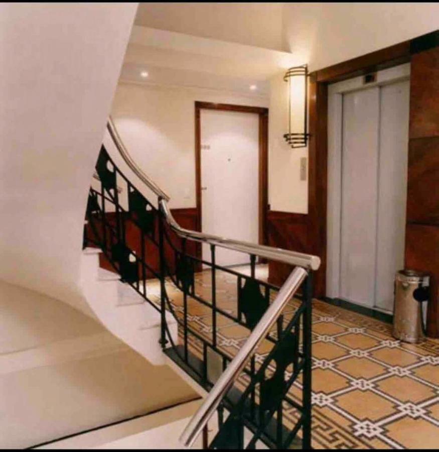 Residencial Com Servicos 45 Metros Decorado Com Sala, Suite E Cozinha Na Quadra Da Praia De Copacabana Rio de Janeiro Exterior foto